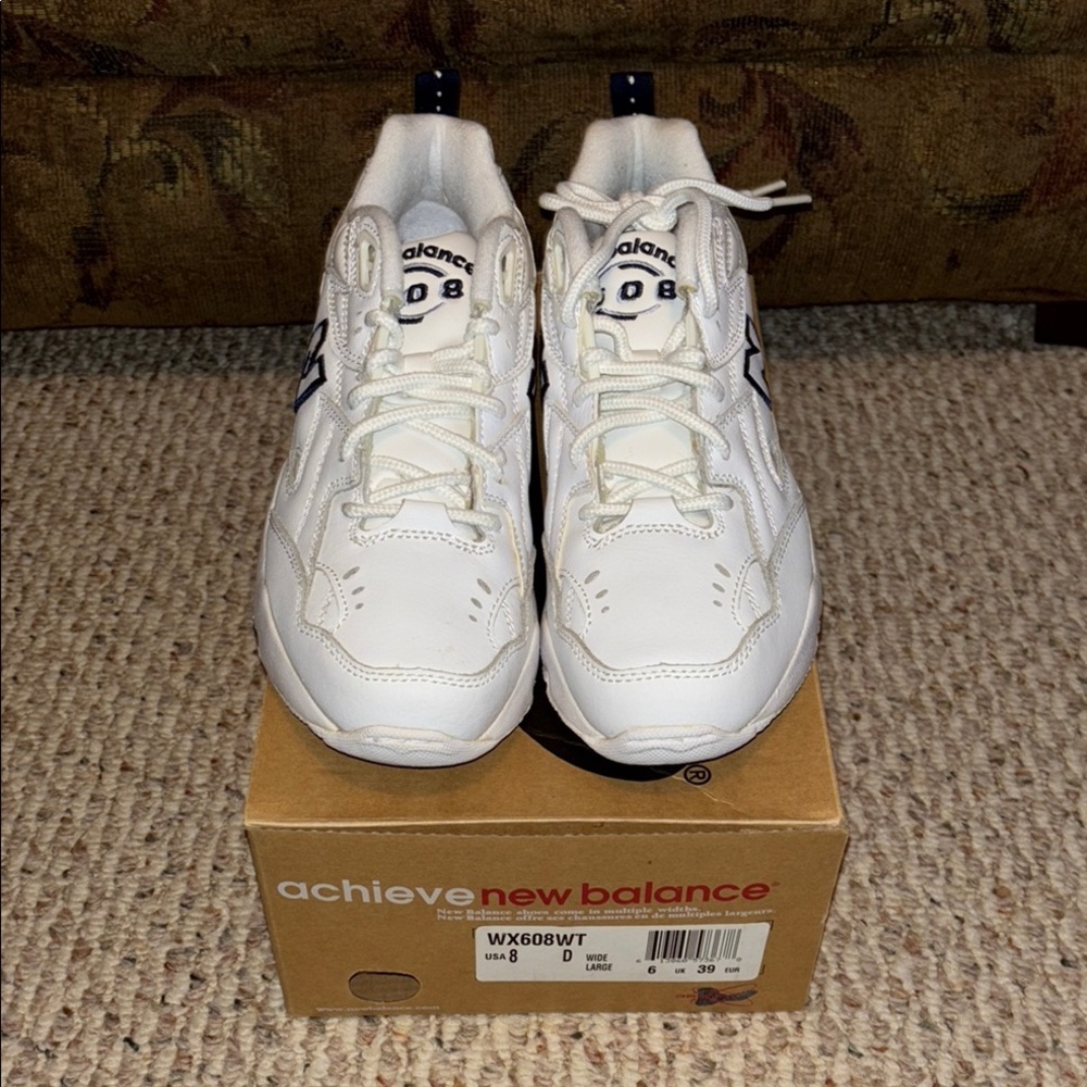 New Balance Women's Sneakers - Classic White